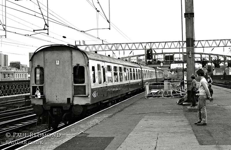 Class 126 DMU at Glasgow Central