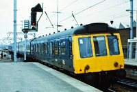 Class 127 DMU at Cricklewood