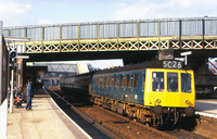 Class 127 DMU at St Albans