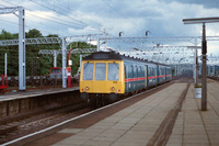 Class 127 DMU at Watford Junction