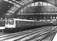 Class 127 DMU at St Pancras