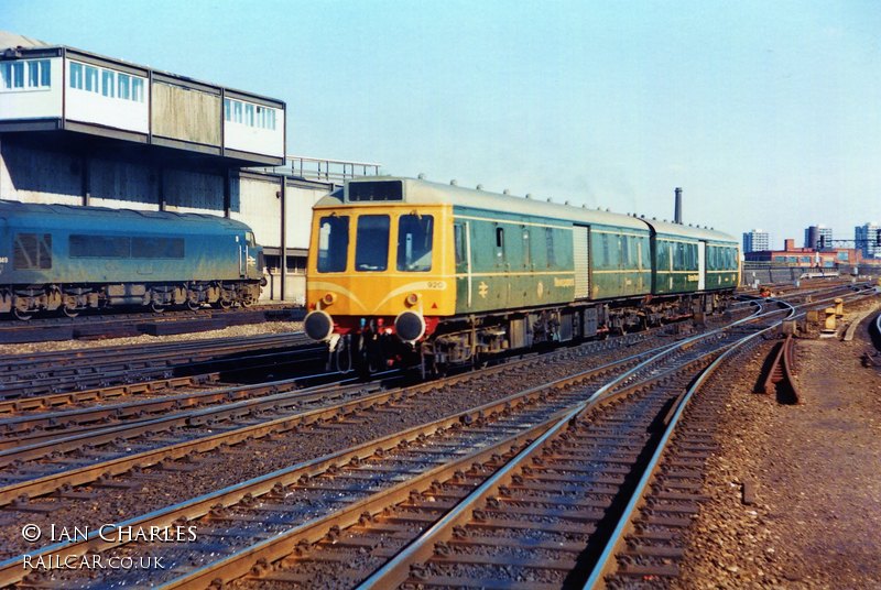 Class 127 DMU at Manchester Victoria