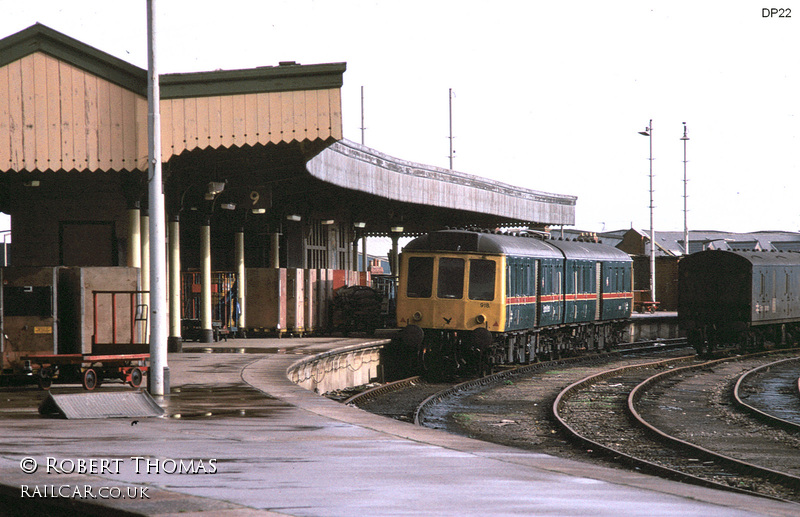 Class 127 DMU at Cardiff Riverside