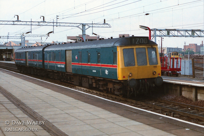 Class 127 DMU at Watford Junction