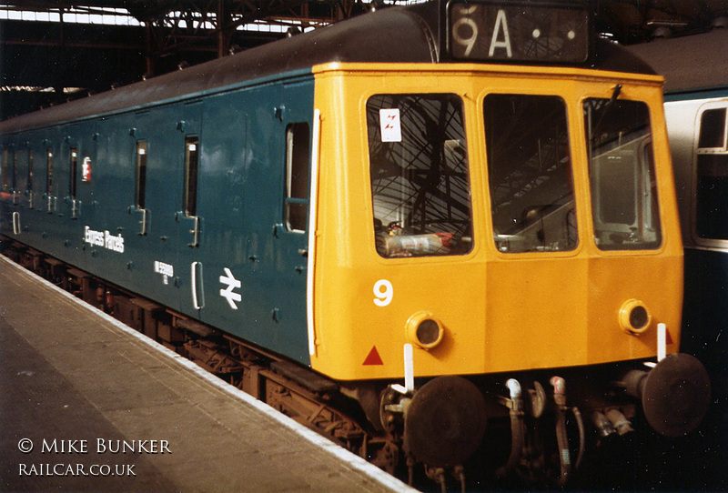 Class 127 DMU at Manchester Piccadilly