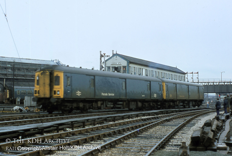 Class 128 DMU at Chester