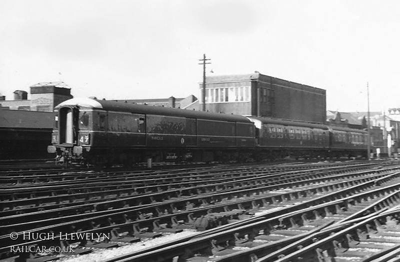 Class 128 DMU at Birmingham Snow Hill