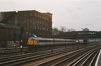 blue-pullman DMU