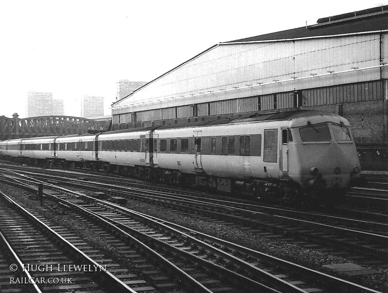 Blue pullman at London Paddington