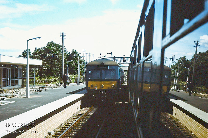 Class 120 DMU at Elgin