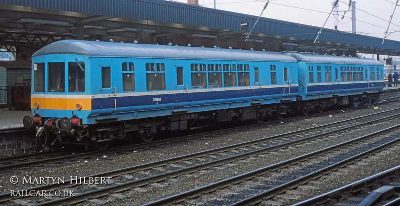 Class 100 DMU at Doncaster