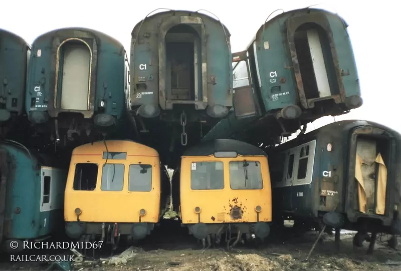 Class 101 DMU at Snailwell