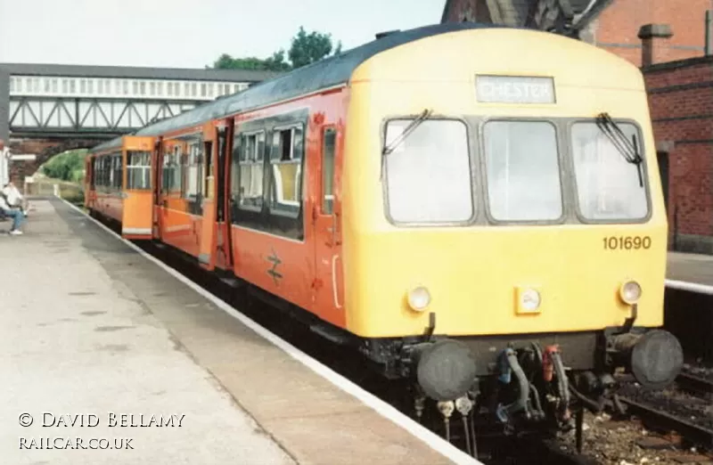 Class 101 DMU at Hooton