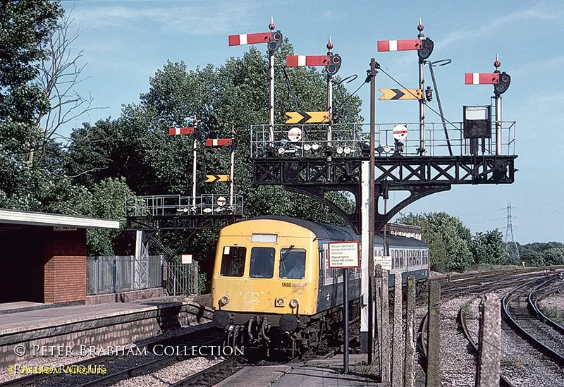 Class 101 DMU at Radyr