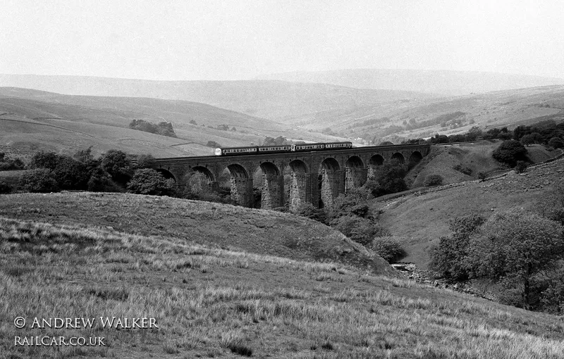 Class 101 DMU at Dent Head Viaduct