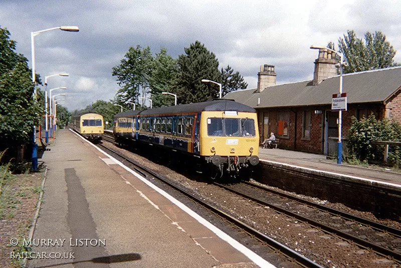 Class 101 DMU at Pollokshaws West