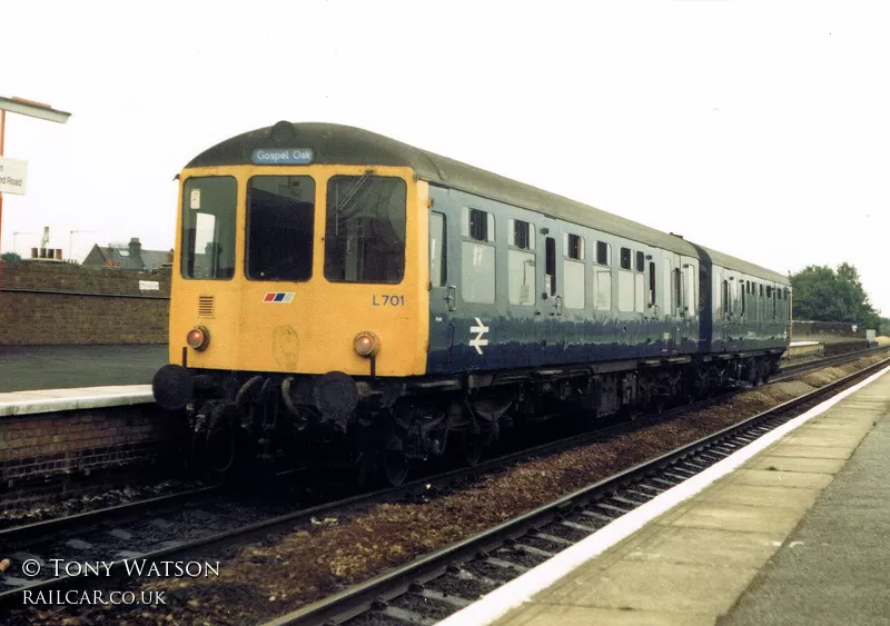 Class 104 DMU at Leyton Midland Road