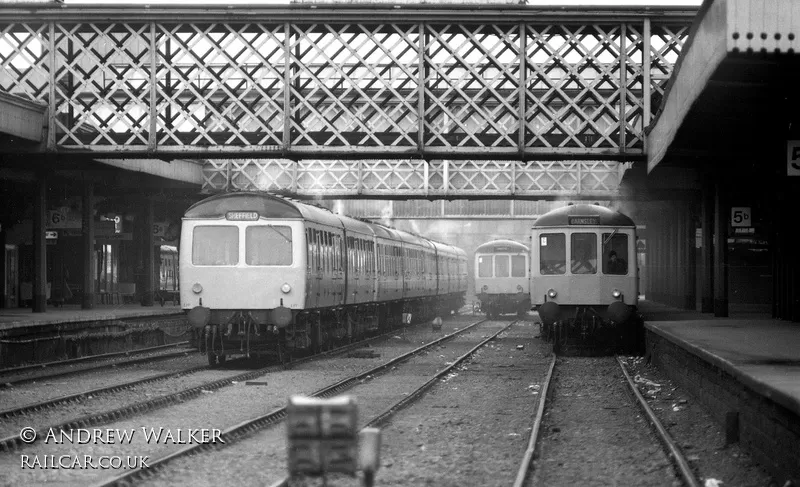 Class 105 DMU at Sheffield