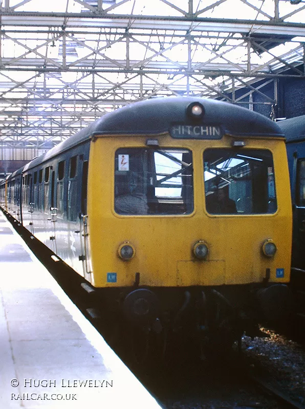 Class 105 DMU at Kings Cross