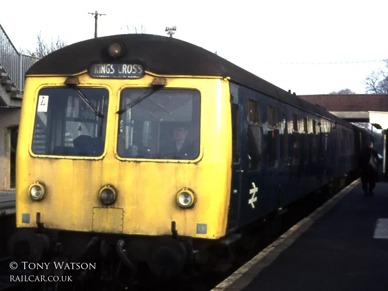 Class 105 DMU at Royston