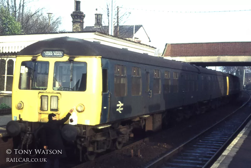 Class 105 DMU at Royston