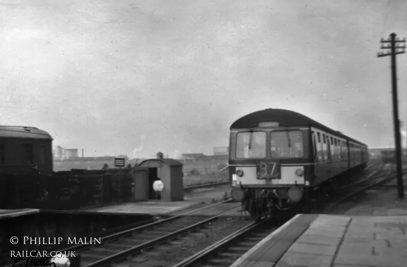 Class 105 DMU at Hinckley