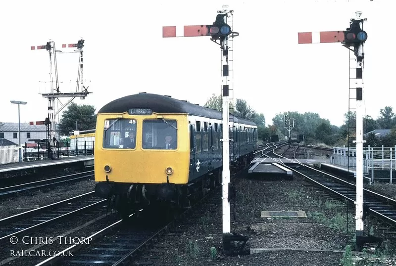 Class 105 DMU at Ely