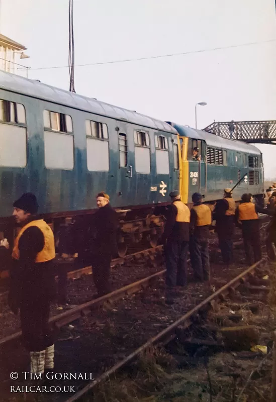 Class 105 DMU at Prudhoe