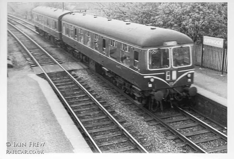 Class 105 DMU at Giffnock