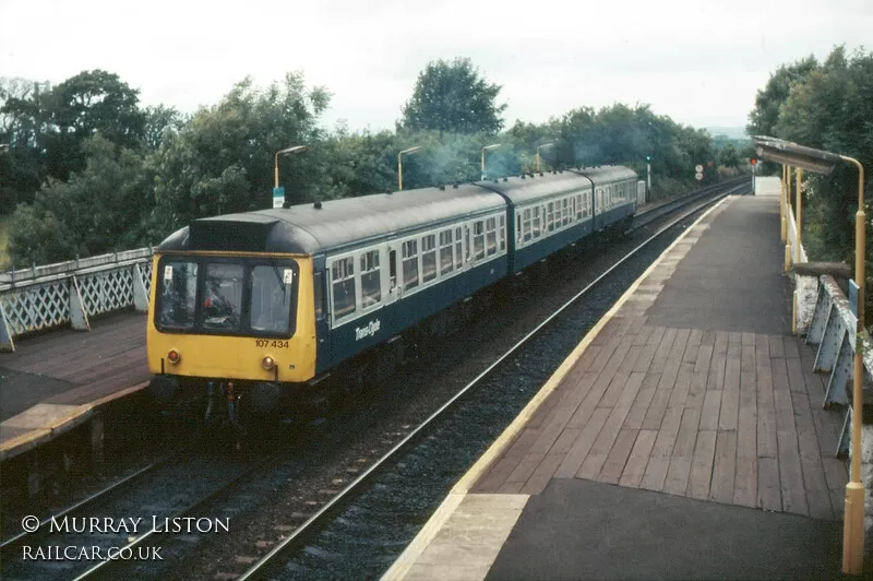 Class 107 DMU at Dalmeny