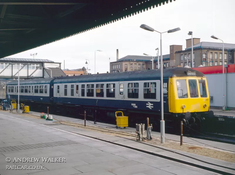 Class 108 DMU at Nottingham