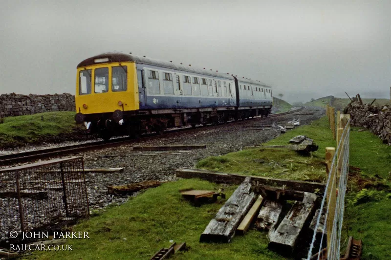 Class 108 DMU at Blea Moor