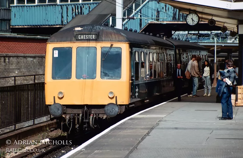 Class 108 DMU at Manchester Piccadilly