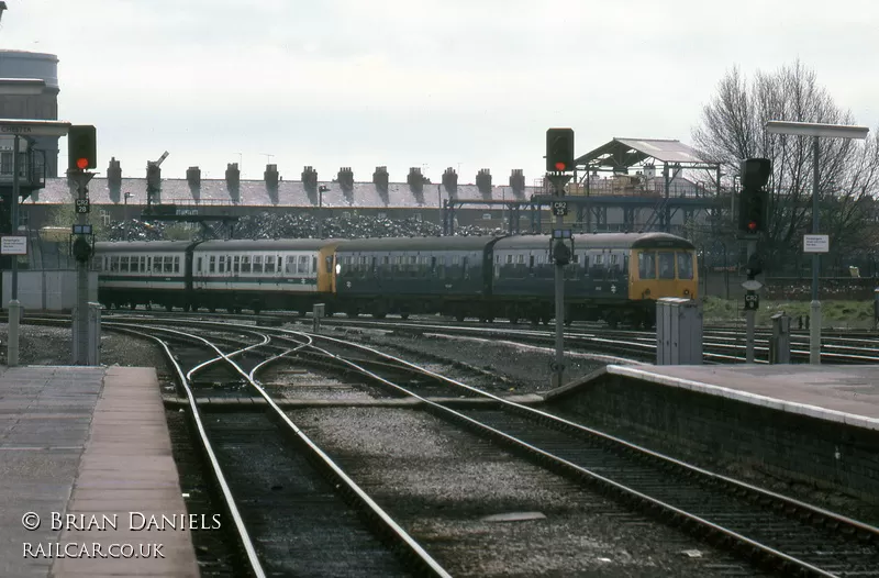 Class 108 DMU at Chester