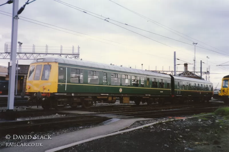 Class 108 DMU at Longsight