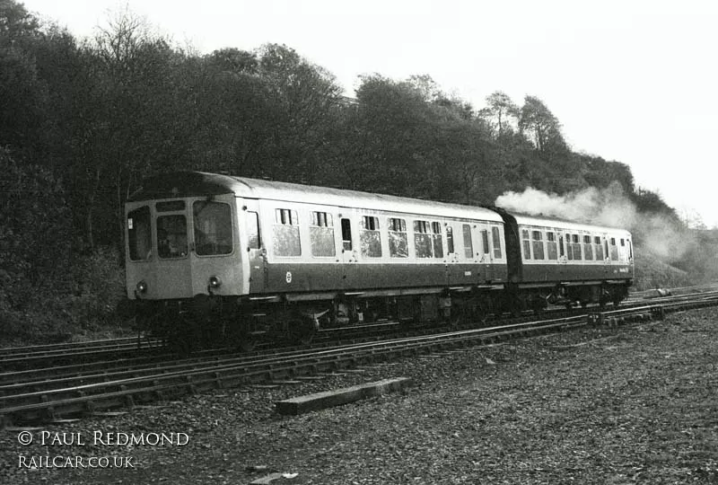 Class 110 DMU at Horbury Station Junction