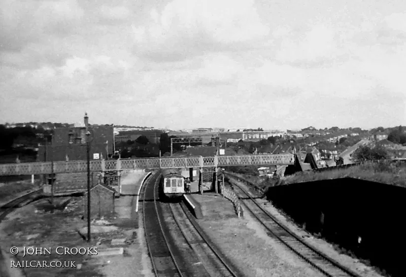 Class 114 DMU at Woodhouse