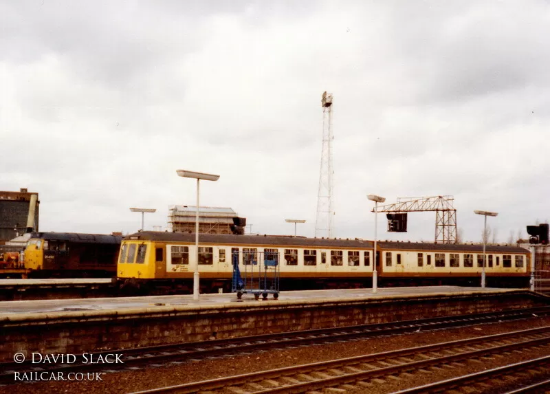 Class 114 DMU at Doncaster