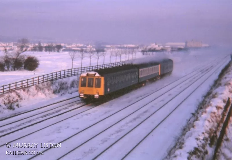 Class 116 DMU at Saughton Junction