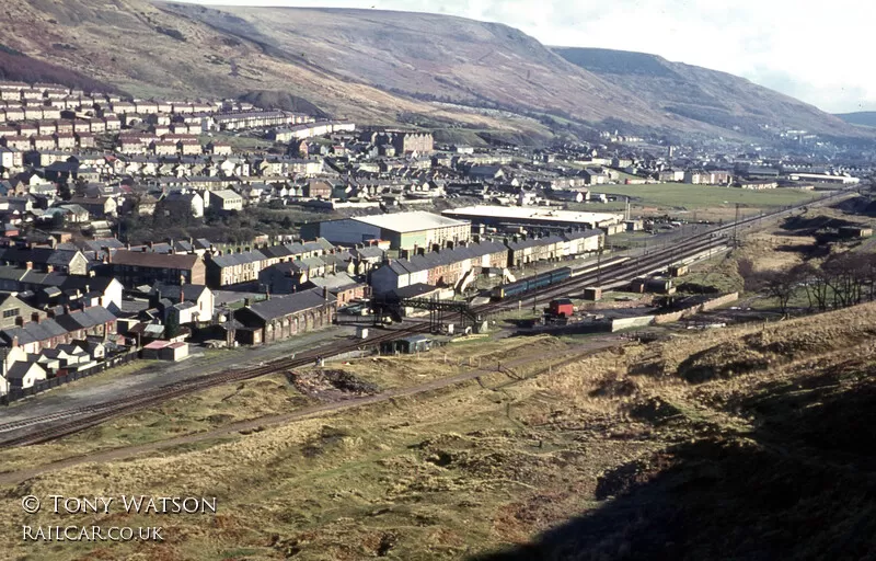 Class 116 DMU at Treherbert