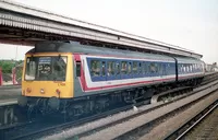 Class 117 DMU at Clapham Junction