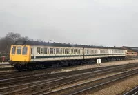 Class 117 DMU at Reading