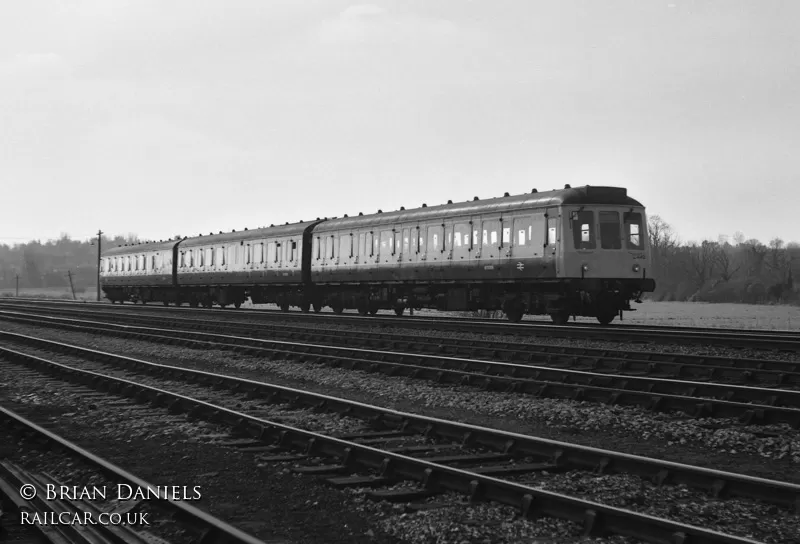 Class 117 DMU at Didcot