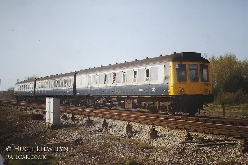 Class 117 DMU at Yatton