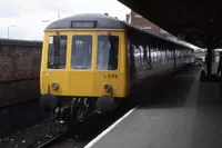 Class 119 DMU at Reading