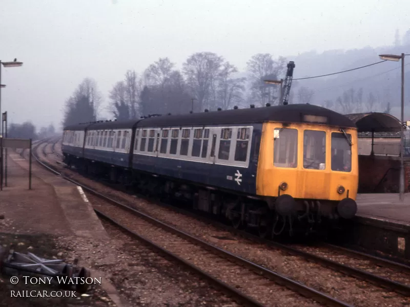 Class 119 DMU at Dorking Town