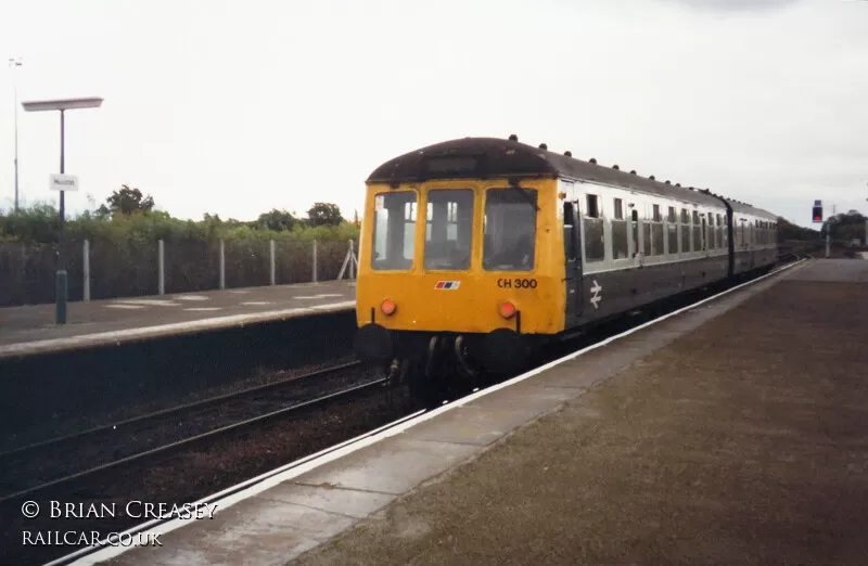 Class 119 DMU at Hooton