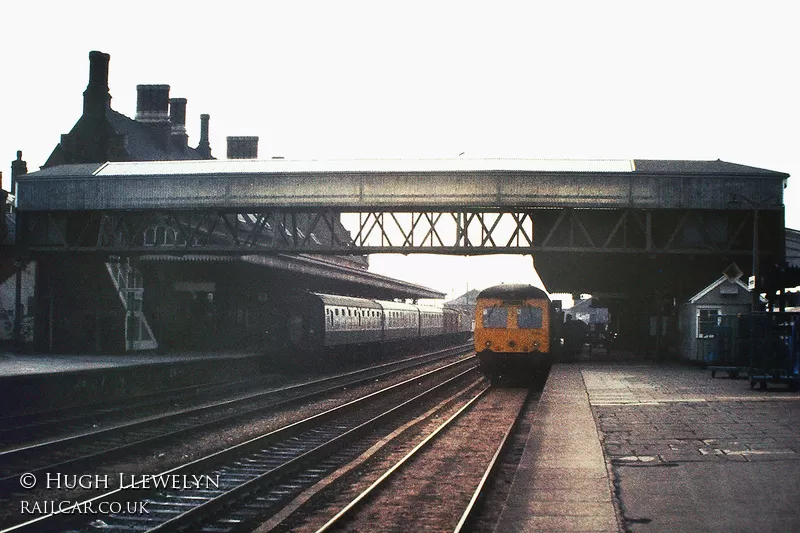 Class 120 DMU at Hereford