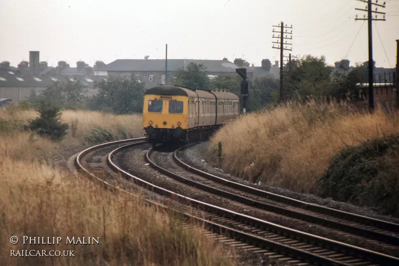 Class 120 DMU at Wigston GP Junction