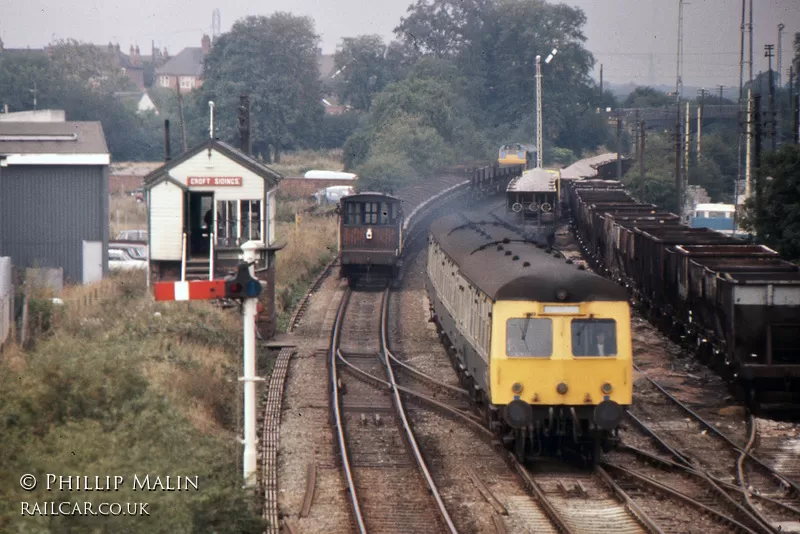 Class 120 DMU at Croft